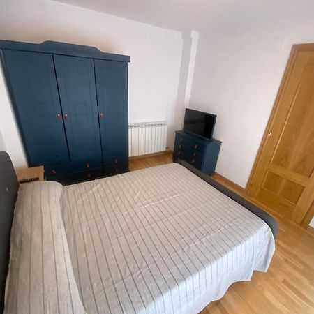 Apartamento Centrico Con Garaje 하카 외부 사진